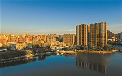 实施“以旧换新”购房补贴推进收购二手住房
